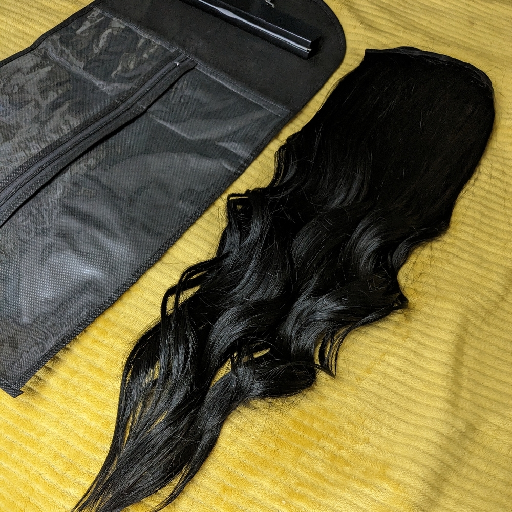 BELLAMI Silk Seam Hair Extensions 24"